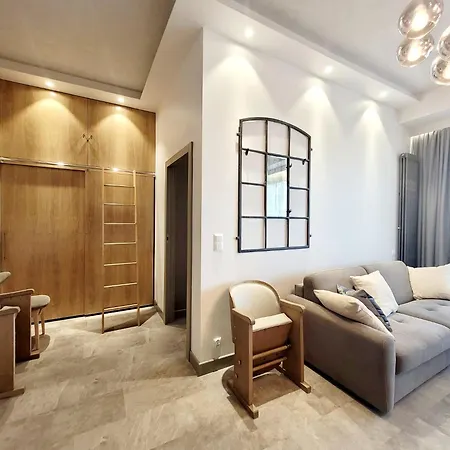 Hanza Pionier 2 I Balkon & Pool Parking By Stayly 슈체친