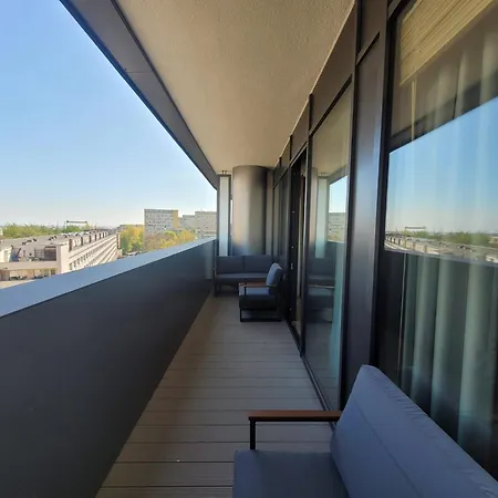 Hanza Pionier 2 I Balkon & Pool Parking By Stayly Apartamento