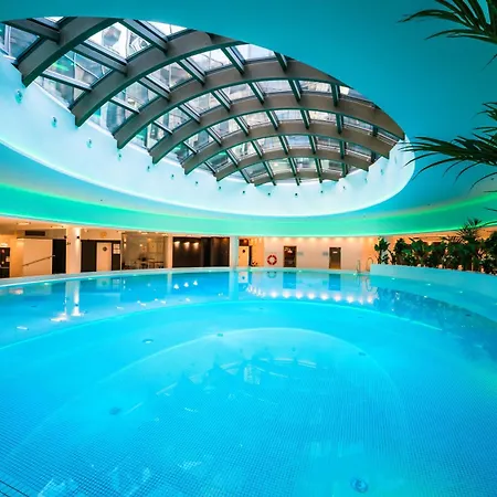 Apartamento Hanza Pionier 2 I Balkon & Pool Parking By Stayly *