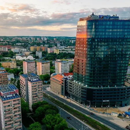 Hanza Pionier 2 I Balkon & Pool Parking By Stayly Apartamento