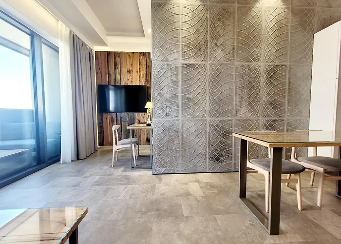 Hanza Pionier 2 I Balkon & Pool Parking By Stayly 슈체친