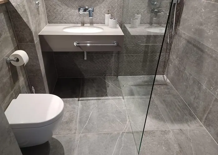 아파트 Hanza Pionier 2 I Balkon & Pool Parking By Stayly *